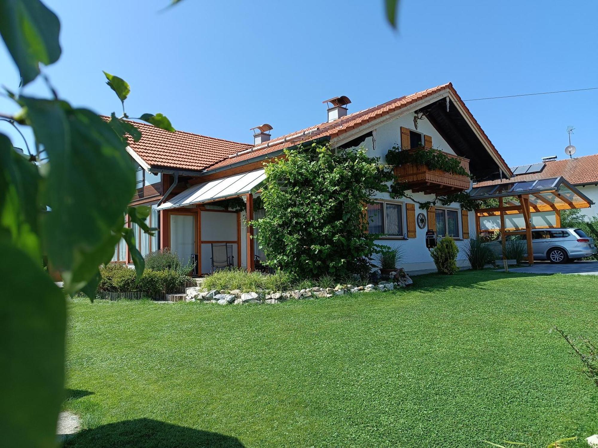 Apartamento Haus Kali Teisendorf Exterior foto